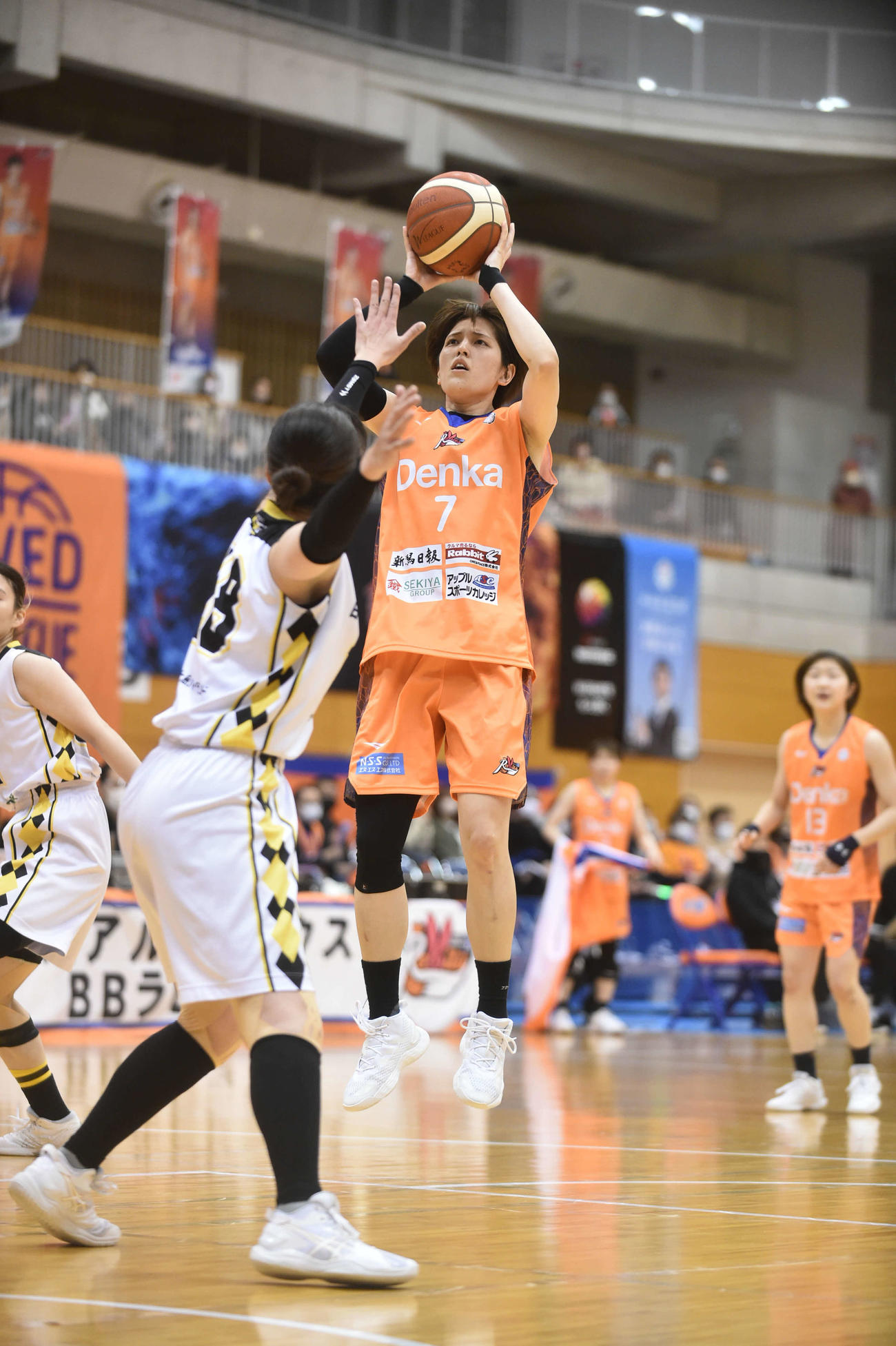 第2Q、新潟・北川がシュートを決める