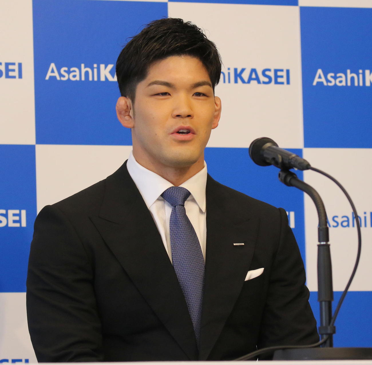 都内で会見した柔道大野将平（撮影・木下淳）