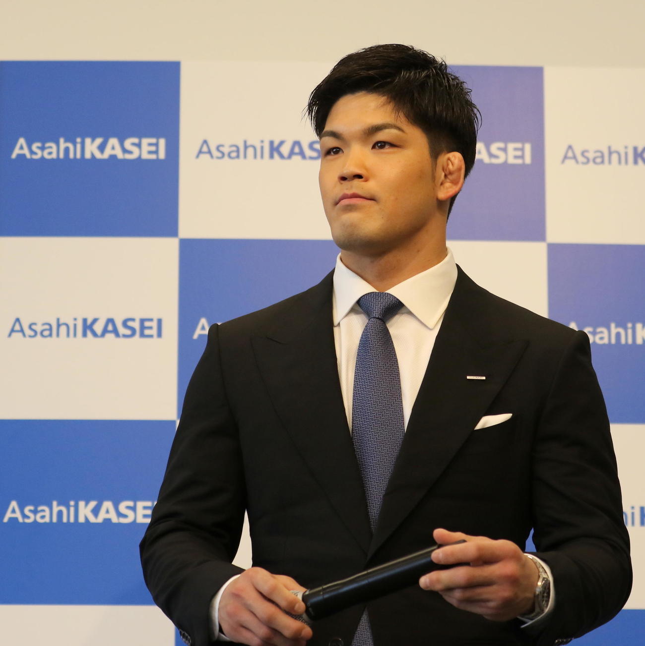 会見を終え、晴れやかな表情を見せた柔道大野将平（撮影・木下淳）