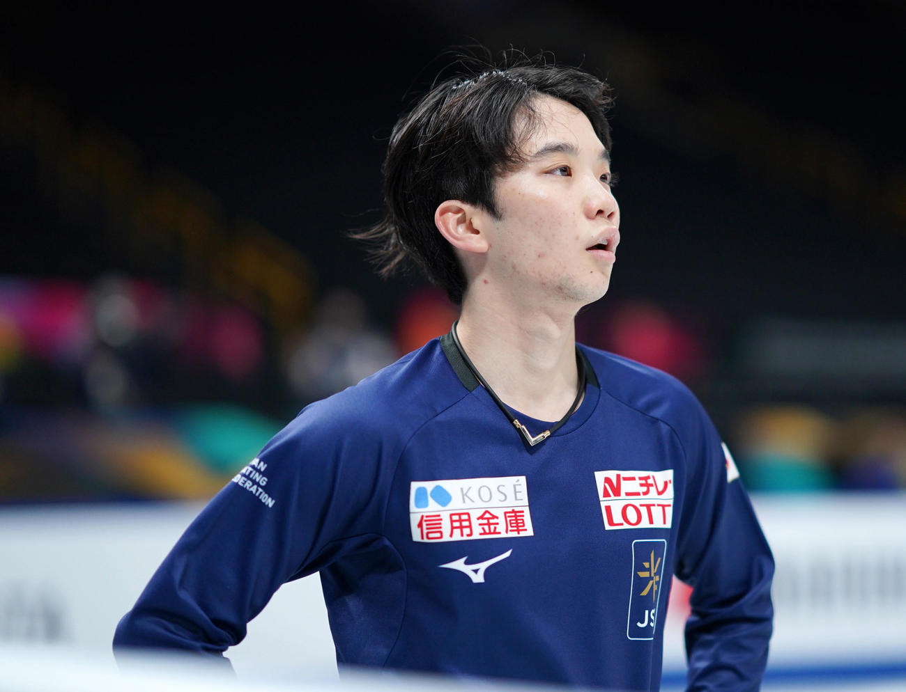 練習に臨む友野（撮影・横山健太）