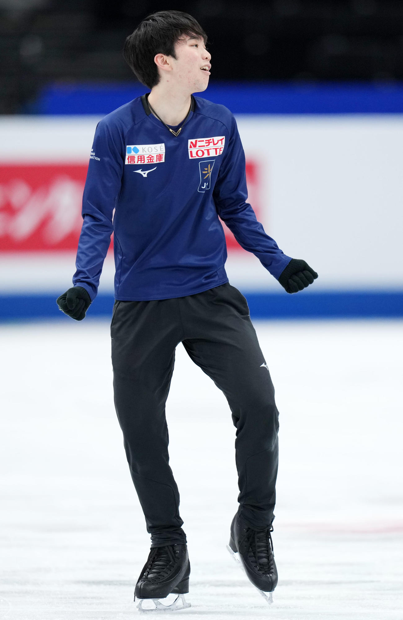 練習に臨む友野（撮影・横山健太）