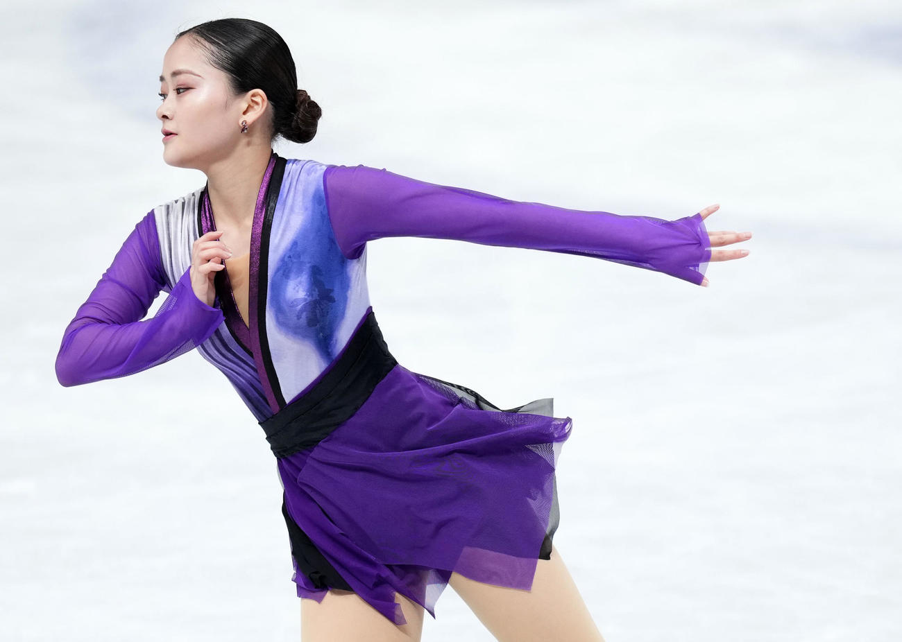 女子フリーで演技する渡辺（撮影・横山健太）