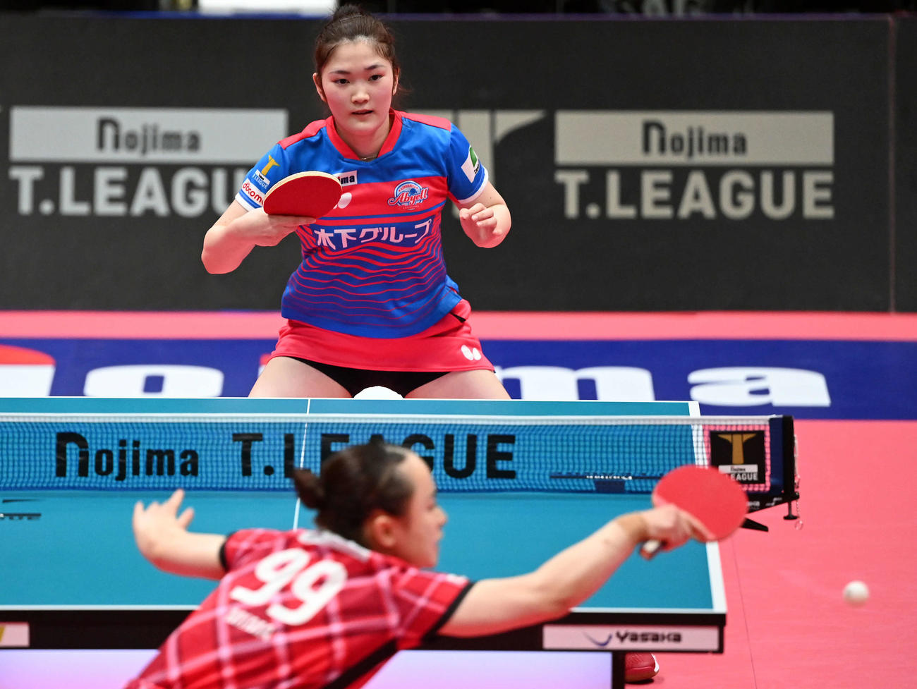 ビクトリーマッチで日本生命・伊藤に勝利した神奈川・木原（撮影・たえ見朱実）