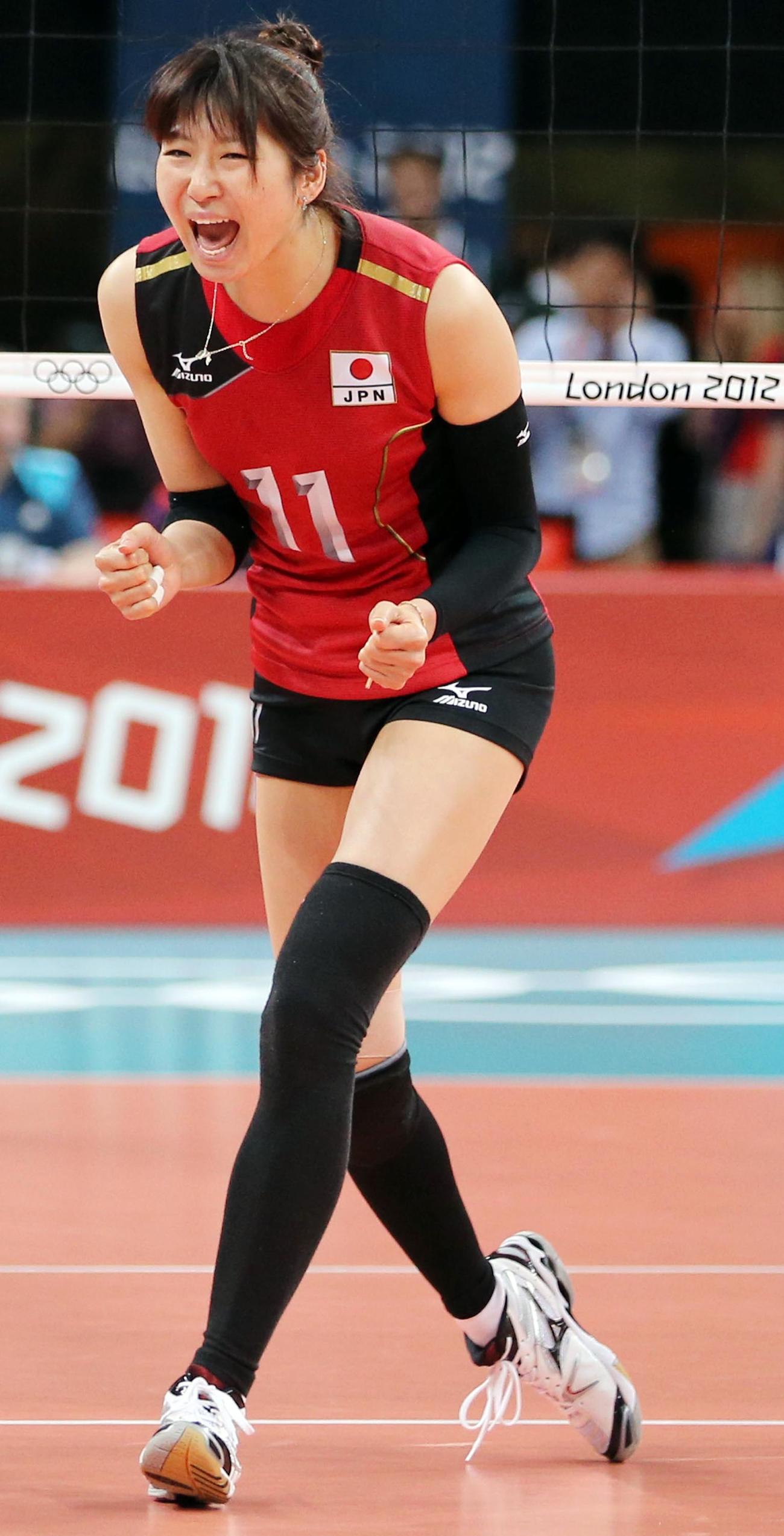 ロンドン五輪　女子バレー3位決定戦　日本対韓国　ガッツポーズする大友愛さん（12年8月11日撮影）