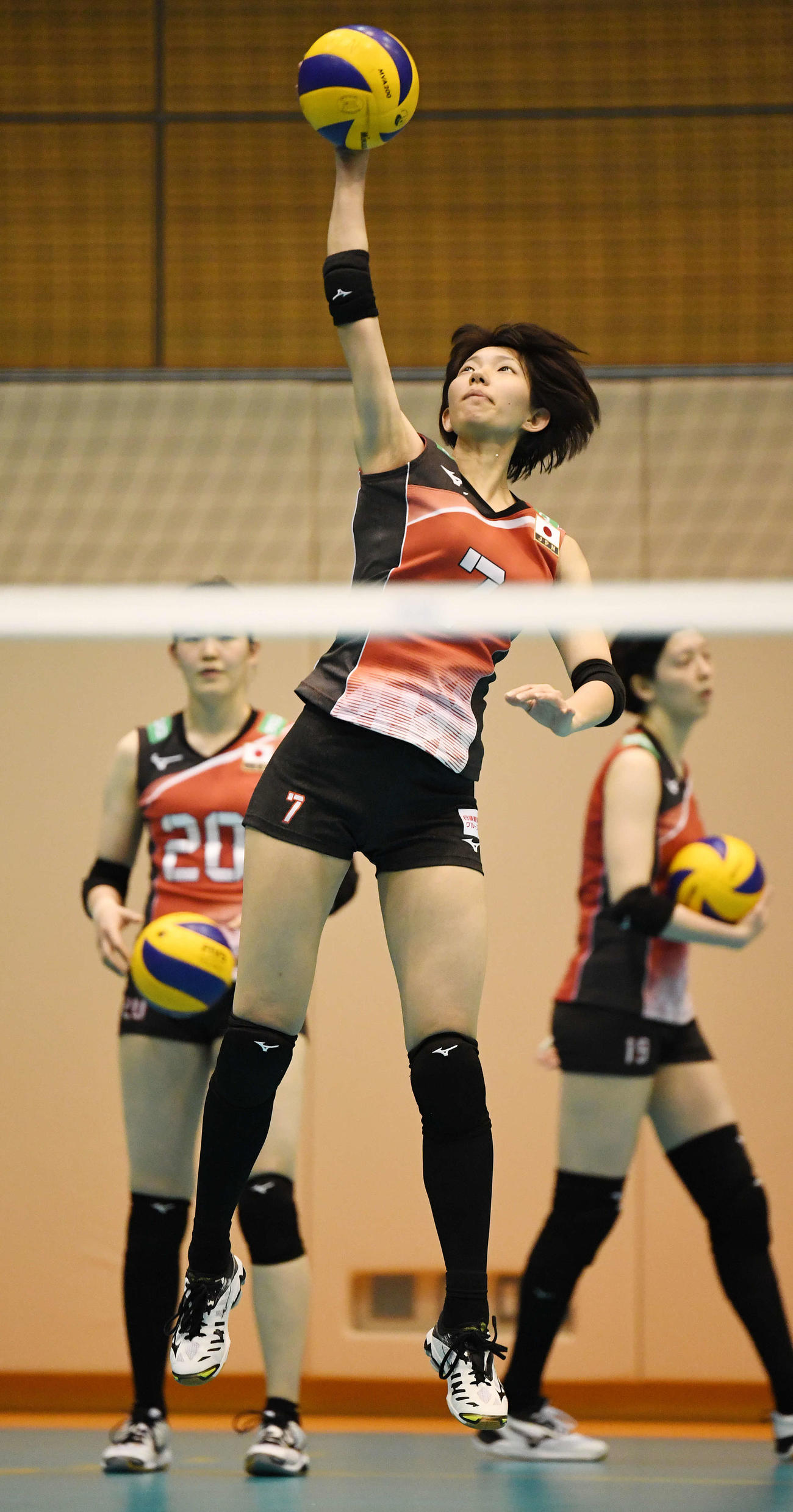 18年4月17日、女子日本代表合宿　練習する石井優希