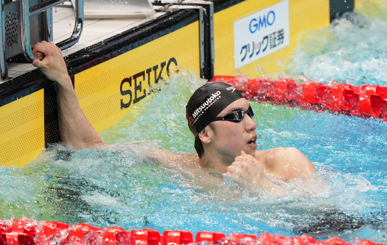 男子100メートルバタフライ決勝優勝した松元（撮影・横山健太）