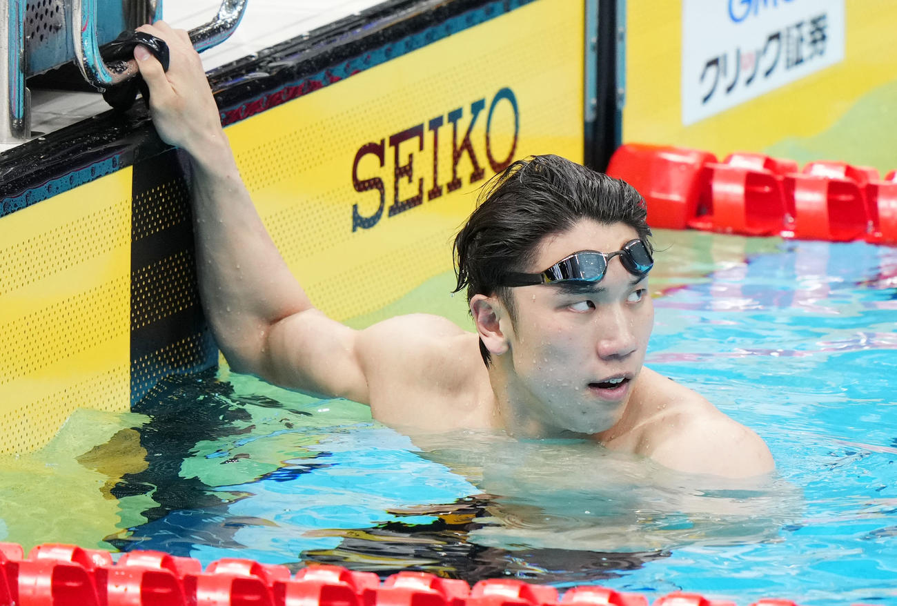 男子100メートルバタフライ決勝優勝した松元（撮影・横山健太）