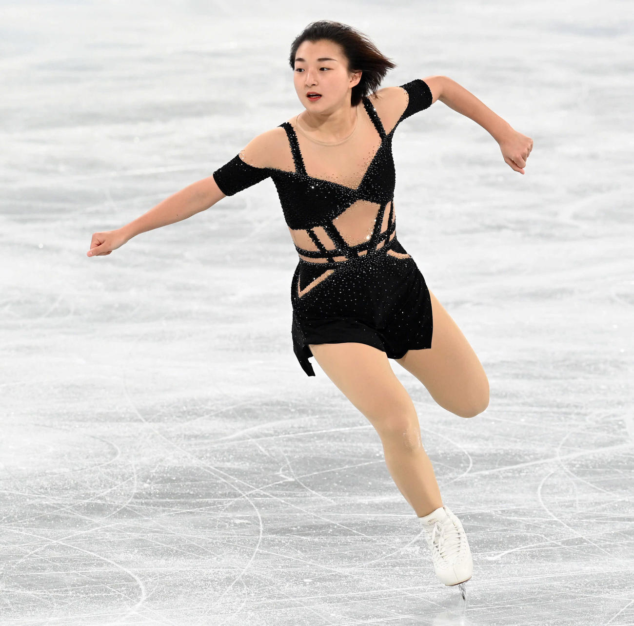 朝の公式練習で演技の確認をする坂本（撮影・たえ見朱実）