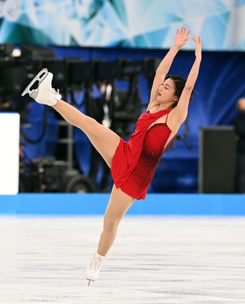 女子FP 華麗な演技でファンを魅了する坂本(撮影・たえ見朱実)