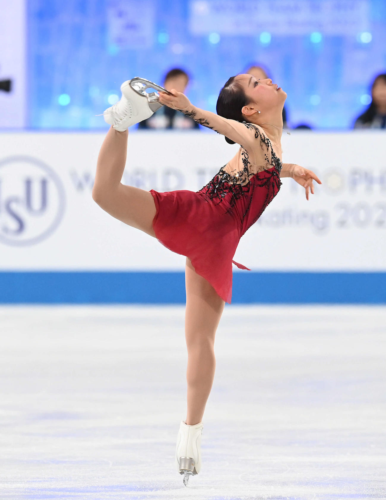 女子FP　華麗な演技を披露する三原（撮影・たえ見朱実）