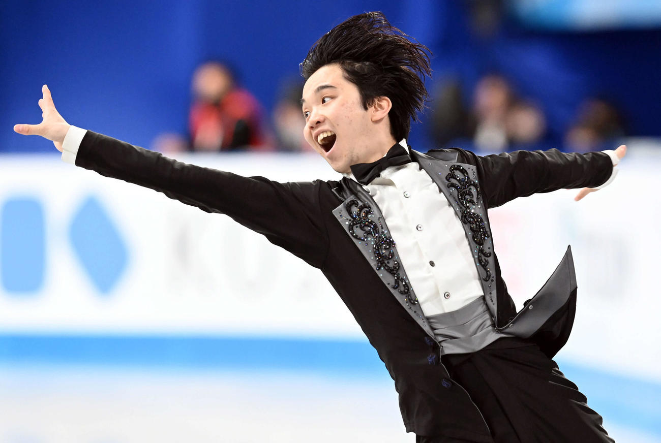 男子フリーで表情豊かに演技を披露する友野（撮影・たえ見朱実）