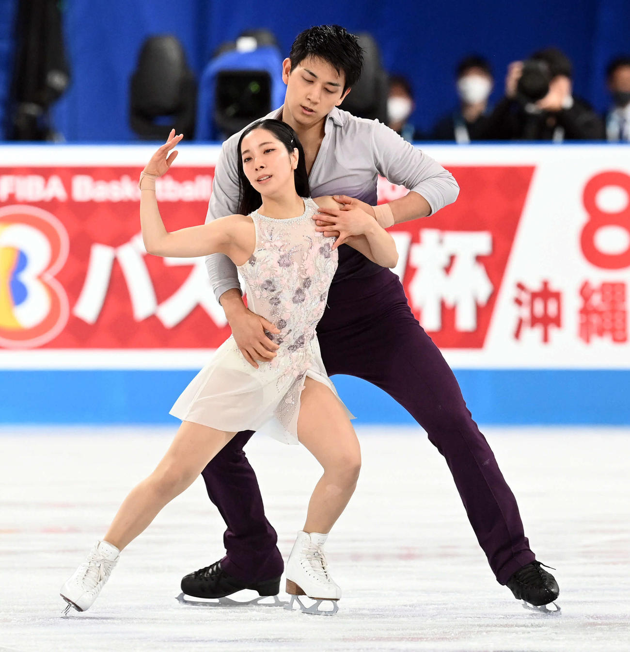 ペアFP　華麗な演技で観客を魅了する三浦・木原組（撮影・たえ見朱実）