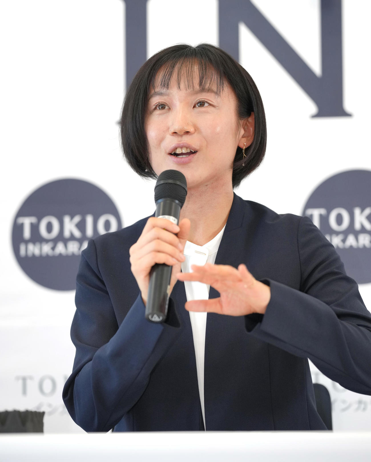「TOKIOインカラミスケート部」所属会見に臨む高木（撮影・垰建太）
