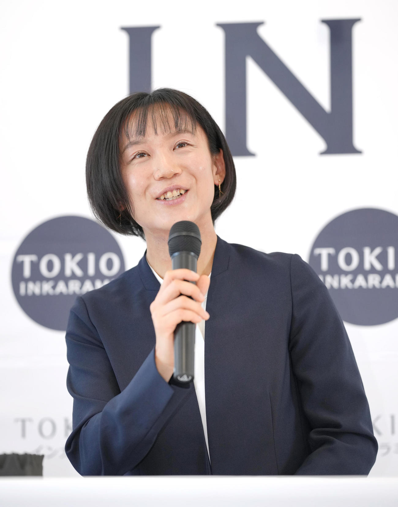 「TOKIOインカラミスケート部」所属会見に臨む高木（撮影・垰建太）