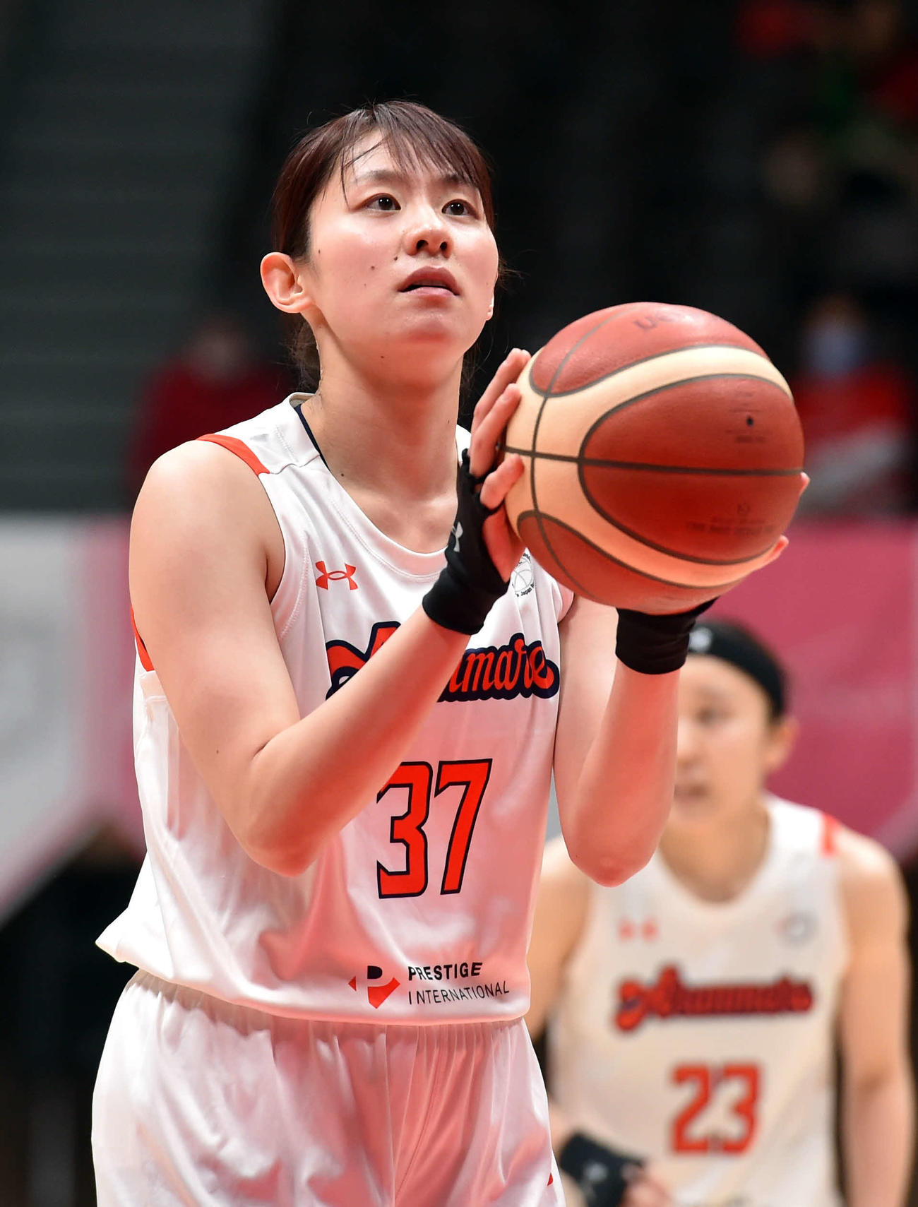 1月1日、三菱電機戦でフリースローに臨むアランマーレ秋田・佐藤