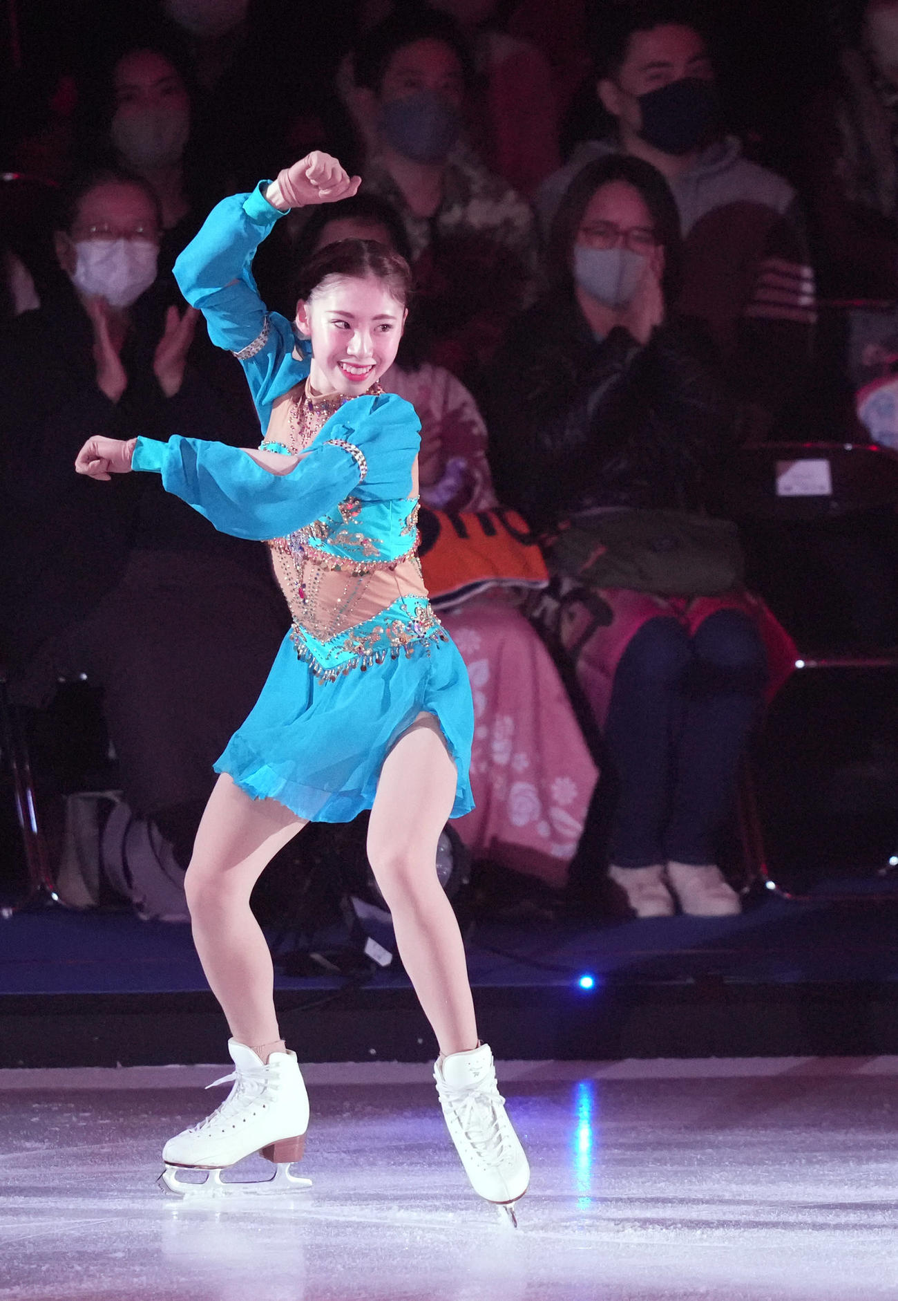 「プリンスアイスワールド2023－2024横浜公演」で演技を見せる住吉（撮影・狩俣裕三）