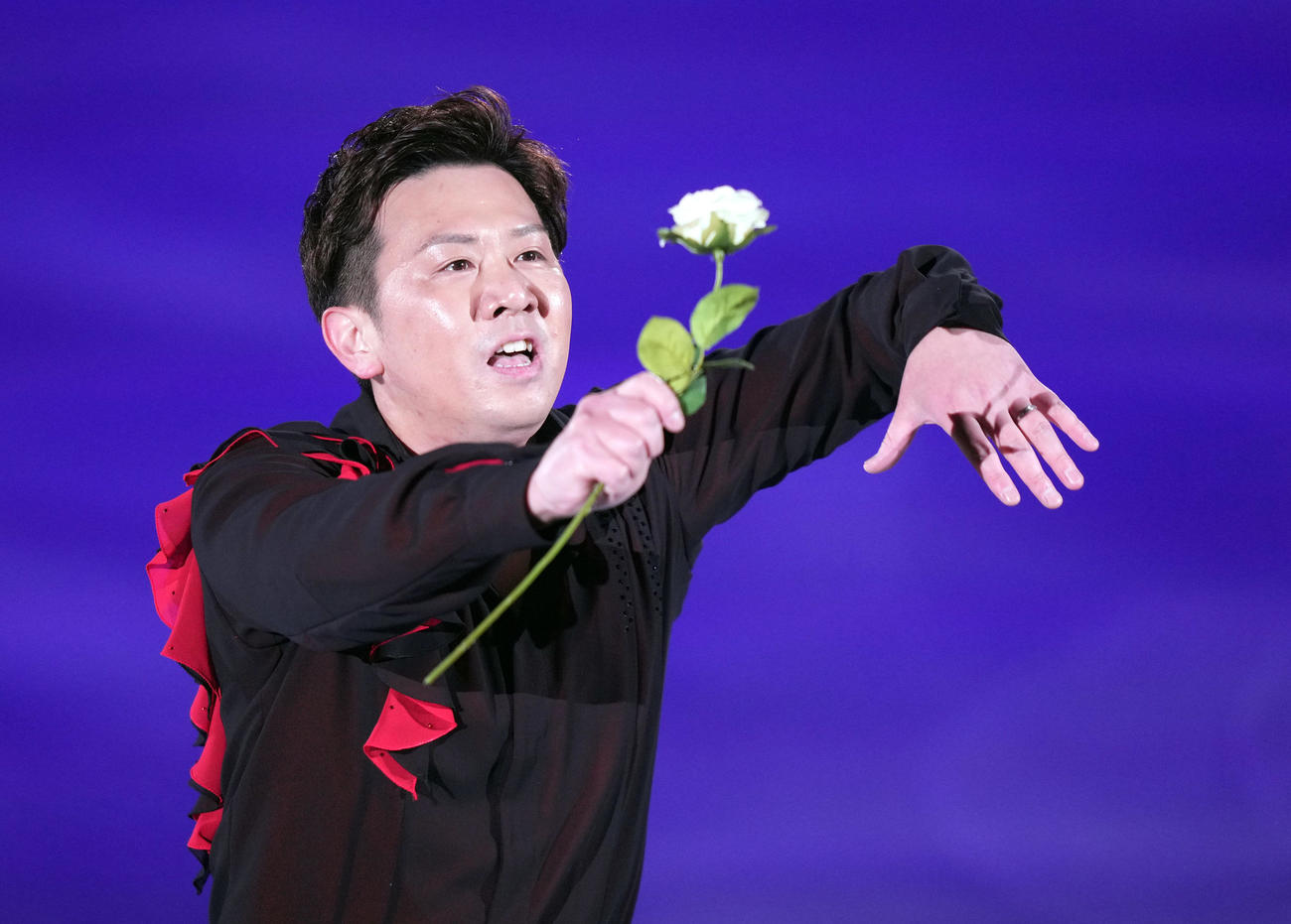 「プリンスアイスワールド2023－2024横浜公演」で演技を見せる本田氏（撮影・狩俣裕三）