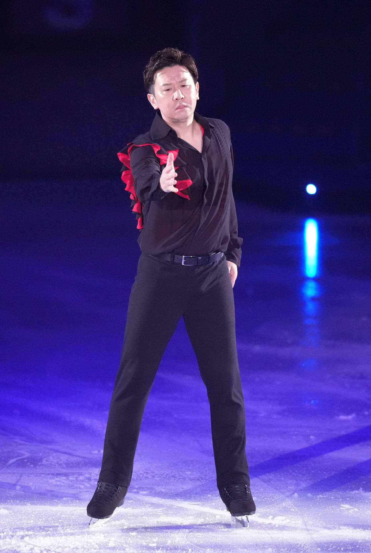 「プリンスアイスワールド2023－2024横浜公演」で演技を見せる本田氏（撮影・狩俣裕三）