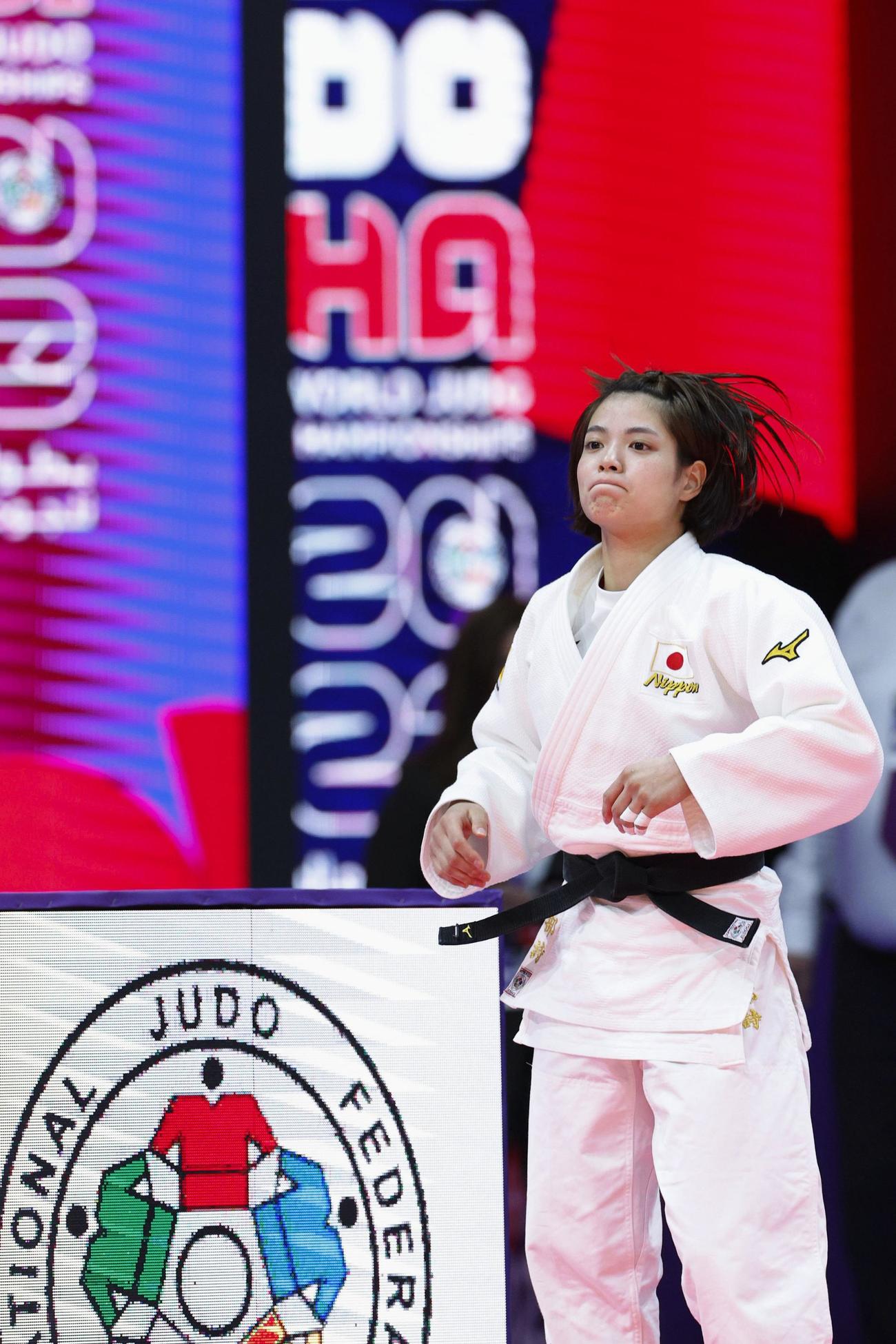 初戦となる女子52キロ級2回戦に臨む阿部詩（共同）