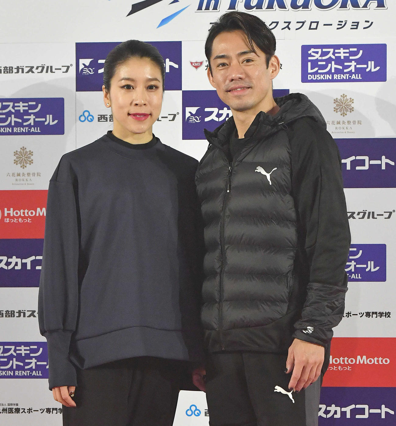 アイスエクスプロージョン2023in福岡のゲネプロを終え、会見を行った村元哉中（左）、高橋大輔組（撮影・岩下翔太）