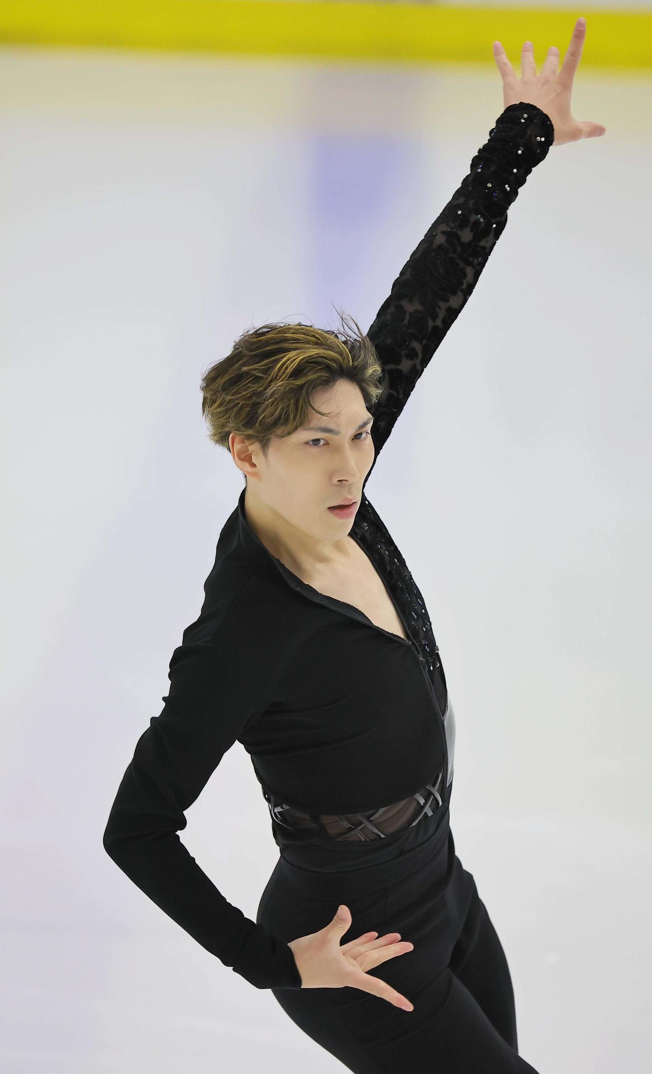 大阪府立臨海スポーツセンター創立50周年感謝祭でゲスト出演する練習生OBで元五輪代表の田中（撮影・上田博志）