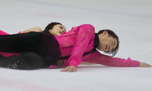 大阪府立臨海スポーツセンター創立50周年感謝祭でゲスト出演する高橋(右)村元組(撮影・上田博志)