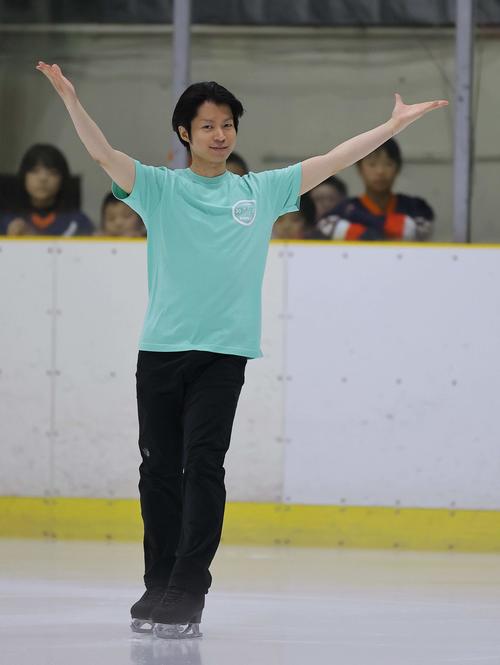 大阪府立臨海スポーツセンター創立50周年感謝祭でゲスト出演する練習生OBで元五輪代表の町田樹(撮影・上田博志)