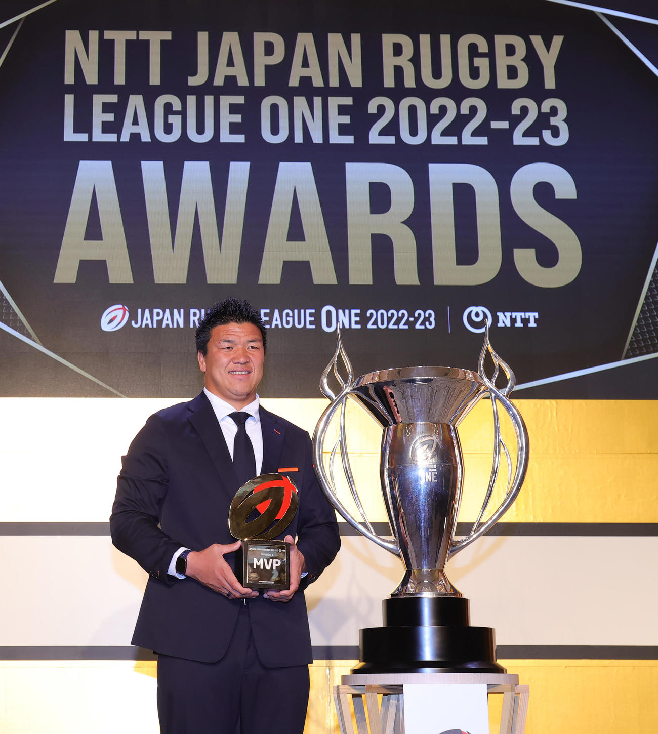 リーグワン2022－2023アワードでMVPを受賞した東京ベイの立川（撮影・野上伸悟）
