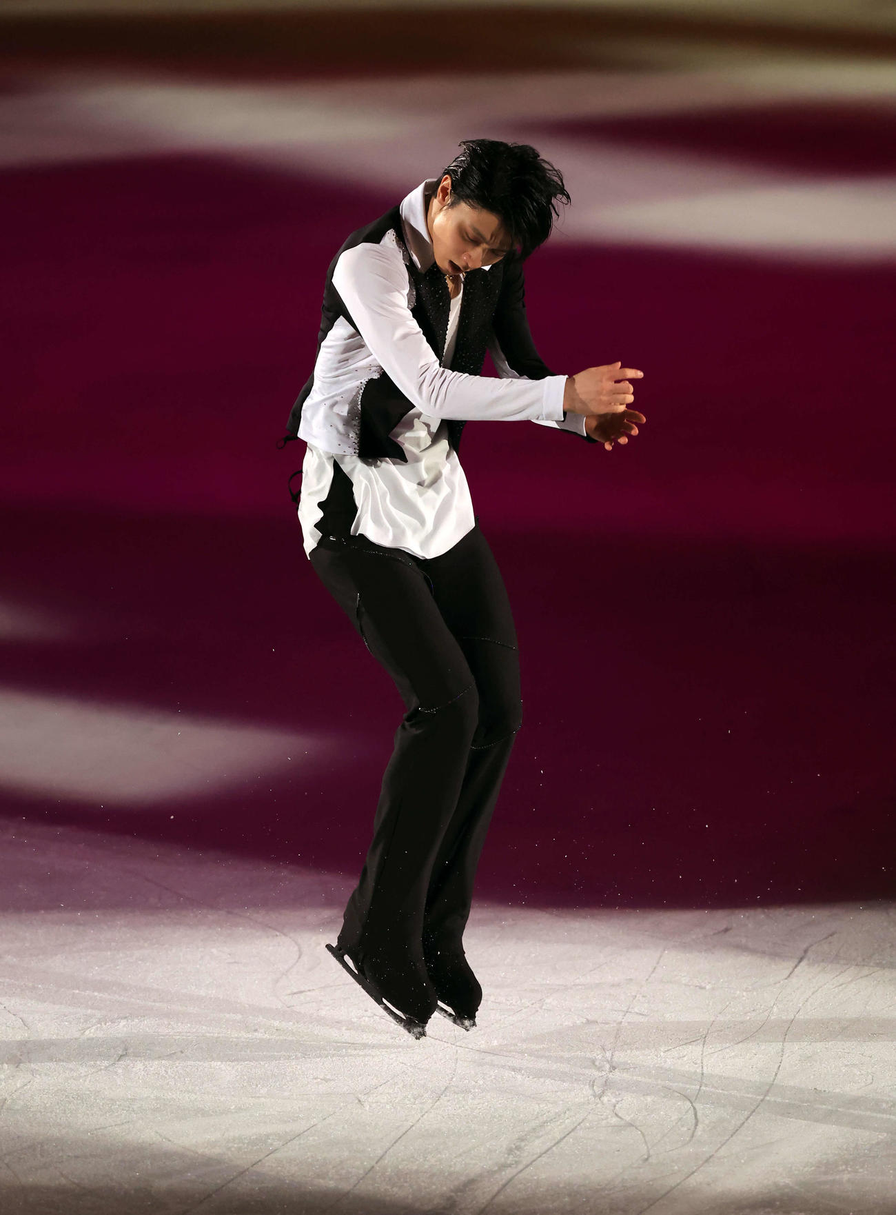 ISSAの歌に乗って演技する羽生結弦（撮影・浅見桂子）
