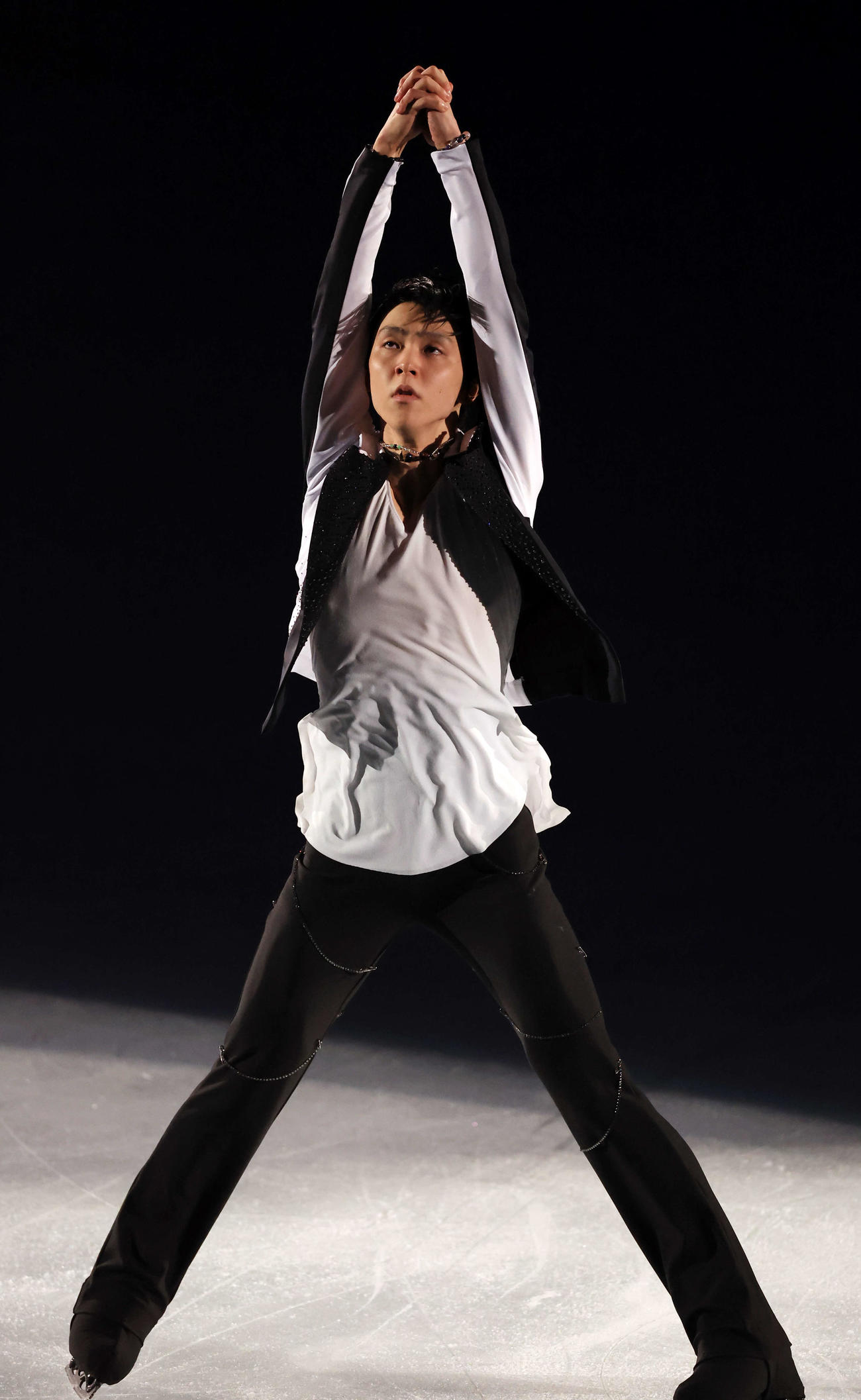 ISSAの歌に乗って演技する羽生結弦さん（撮影・浅見桂子）