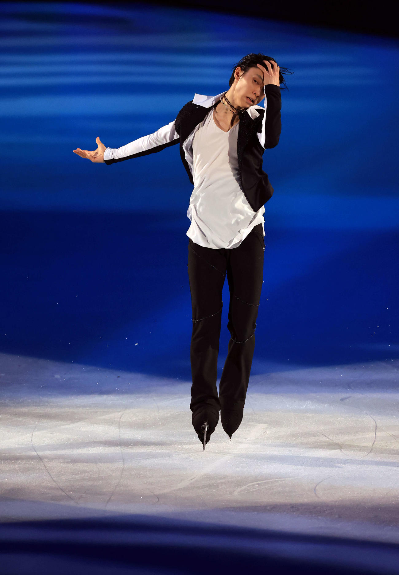 ISSAの歌に乗って演技する羽生結弦さん（撮影・浅見桂子）