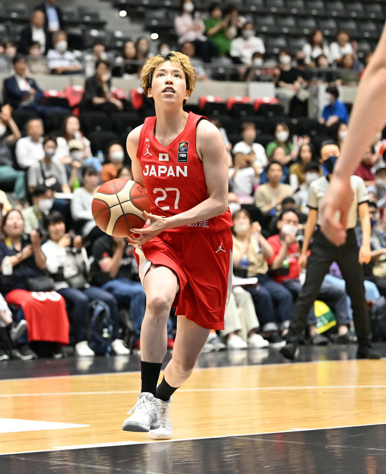日本対デンマーク　第2Q、シュートを放つ林（撮影・滝沢徹郎）