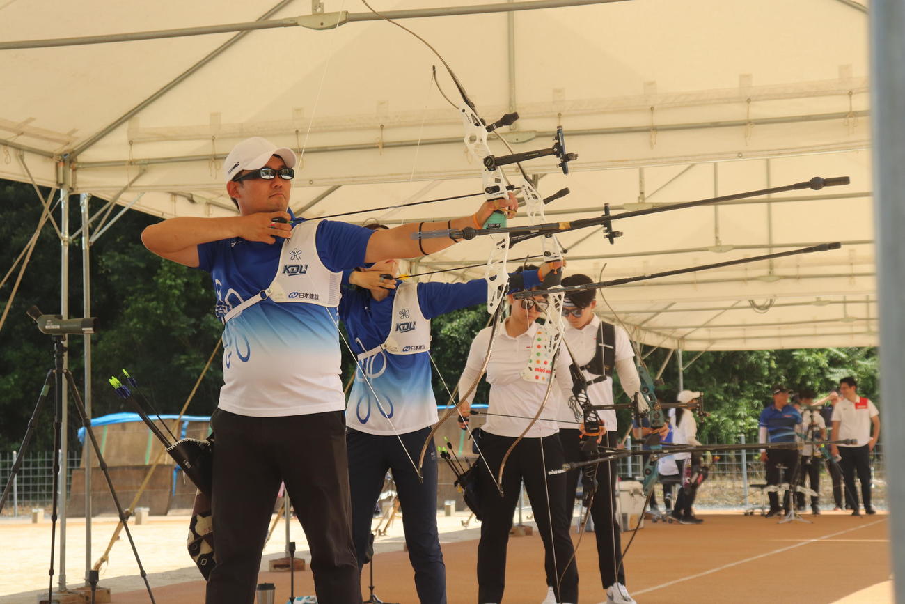 公開練習に参加した4人。左から古川高晴、山内梓、杉本智美、野田紗月（撮影・竹本穂乃加）