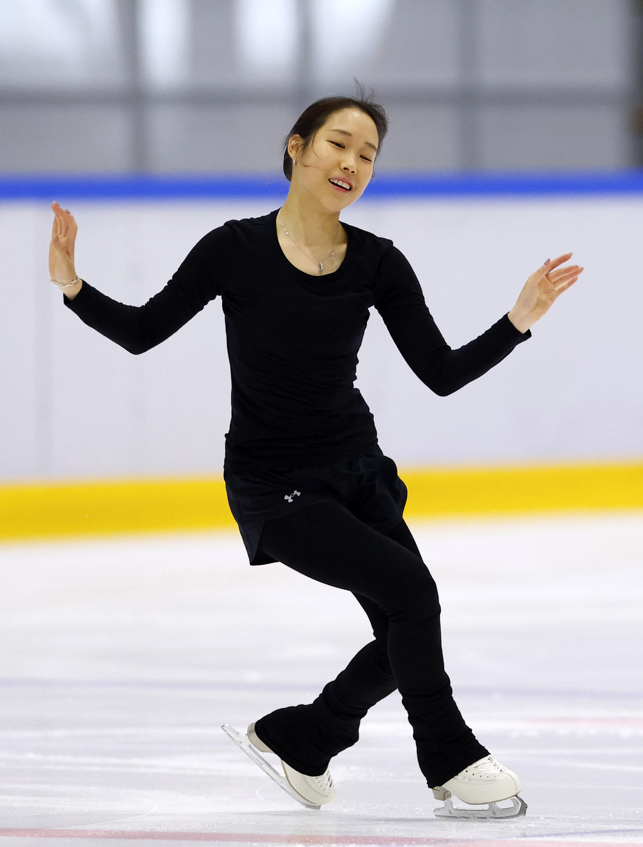 全日本フィギュア合宿に参加し、演技する三原舞依（撮影・藤尾明華）