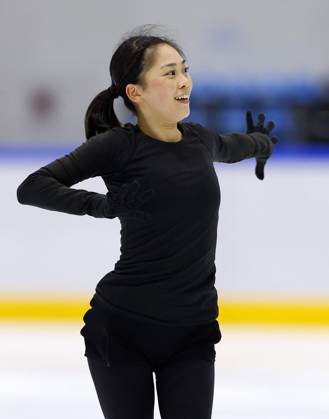 全日本フィギュア合宿に参加し、演技する吉田陽菜（撮影・藤尾明華）