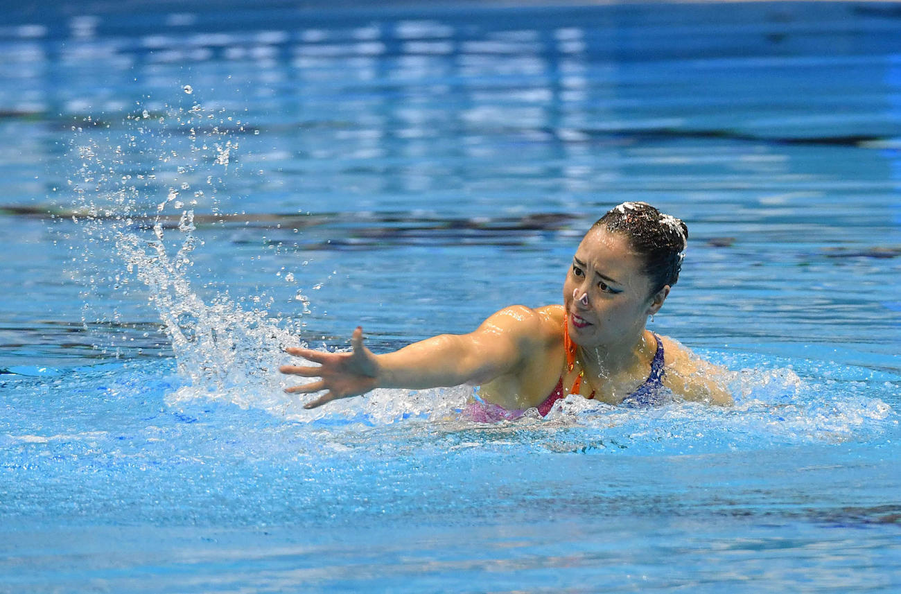 世界水泳2023福岡大会第2日　アーティスティックスイミング女子ソロテクニカル決勝で演技する乾友紀子（撮影・岩下翔太）