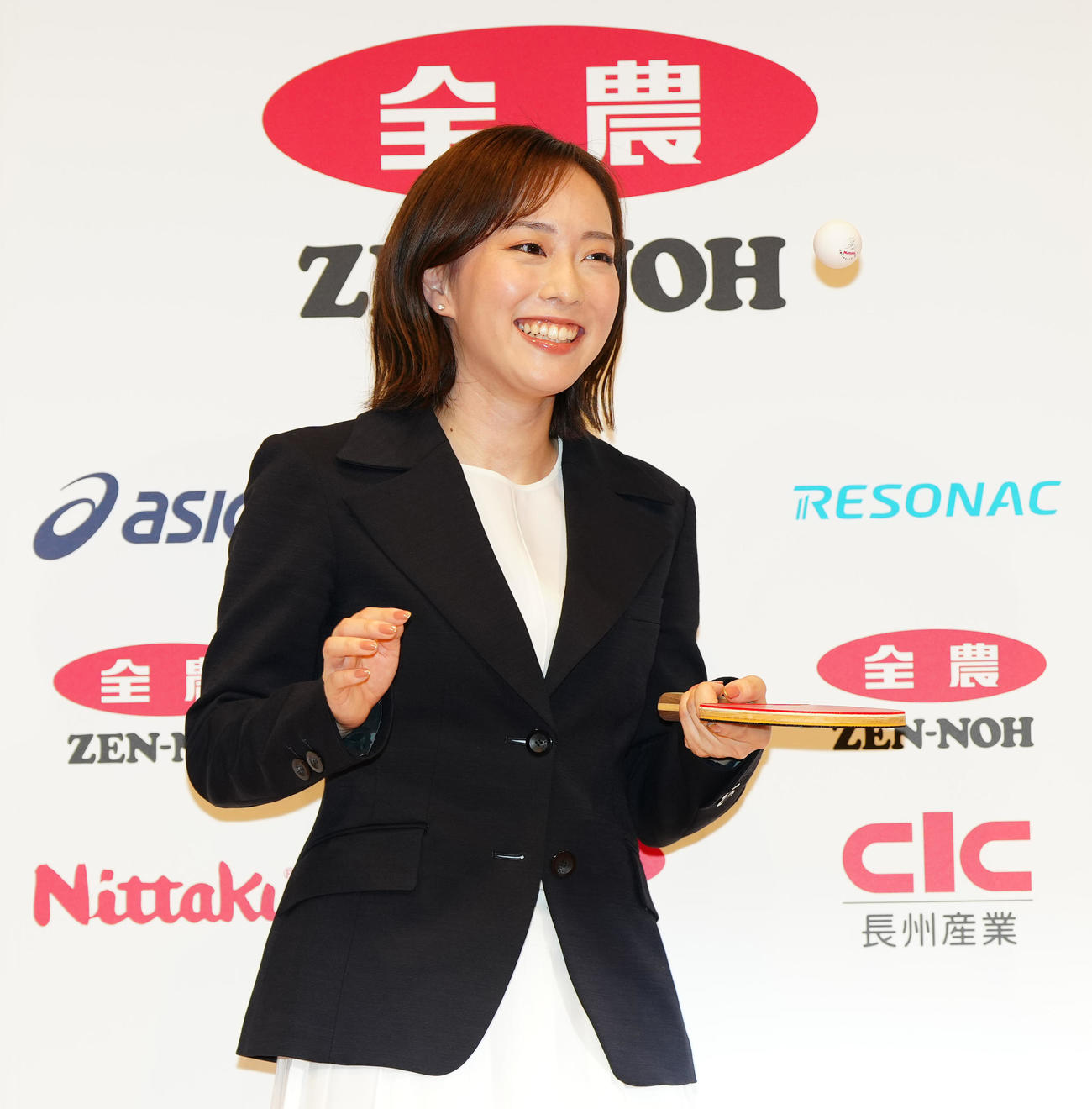 引退会見に臨んだ石川佳純さん（2023年5月18日撮影）