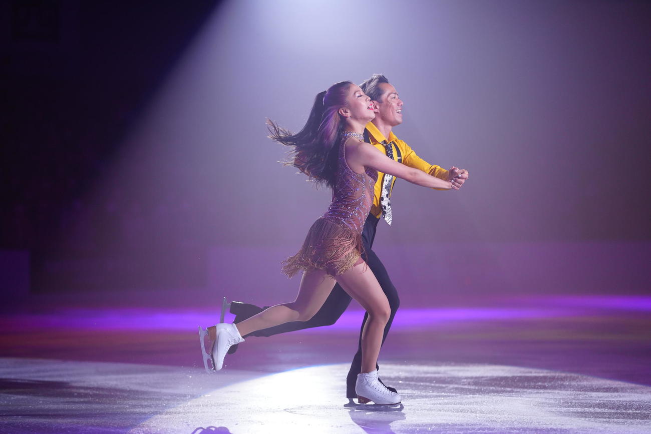 「THE ICE」愛知公演に出演した「かなだい」村元哉中（手前）高橋大輔組(C)THE ICE 2023