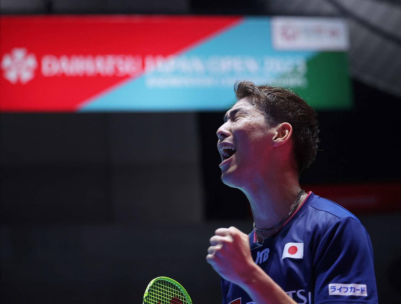 男子シングルス1回戦　ポイントしガッツポーズする常山（撮影・河田真司）
