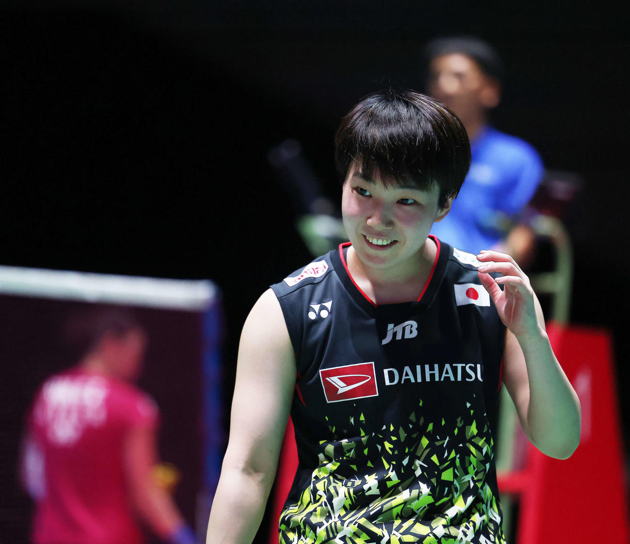 女子シングルス2回戦　韓国のキム・ガウンに勝利し、試合後に笑顔を見せる山口（撮影・河田真司）