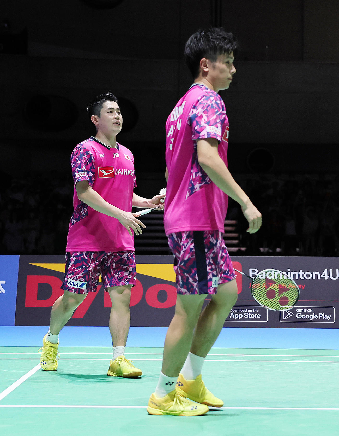 決勝で敗れた保木（左）、小林組（撮影・足立雅史）