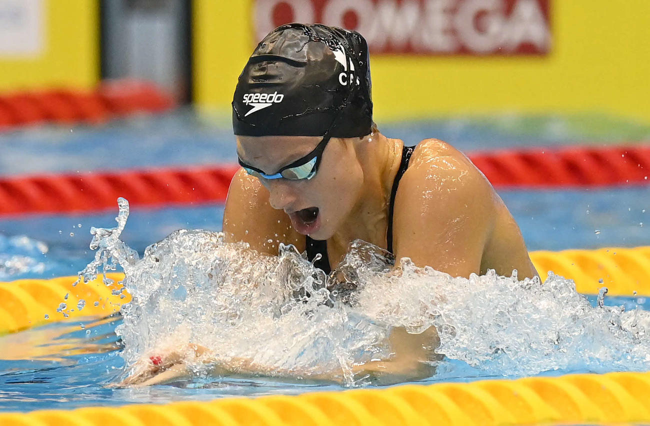 世界水泳2023福岡大会第17日　女子400メートル個人メドレー予選で力泳するサマー・マッキントッシュ（撮影・岩下翔太）