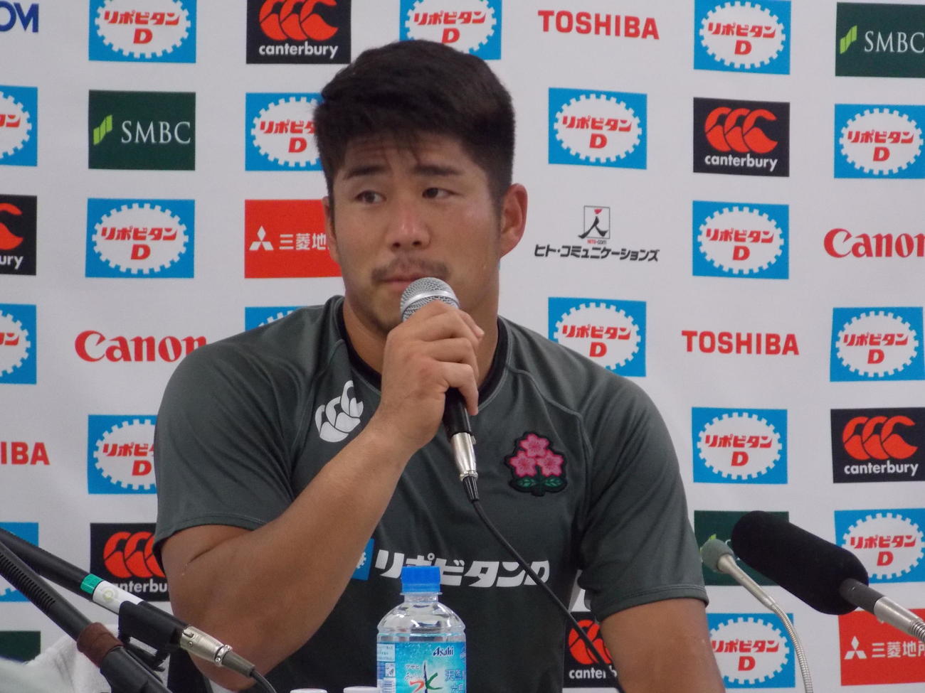 フィジー戦の前日練習を終えて思いを語る日本代表SO松田力也（撮影・松本航）