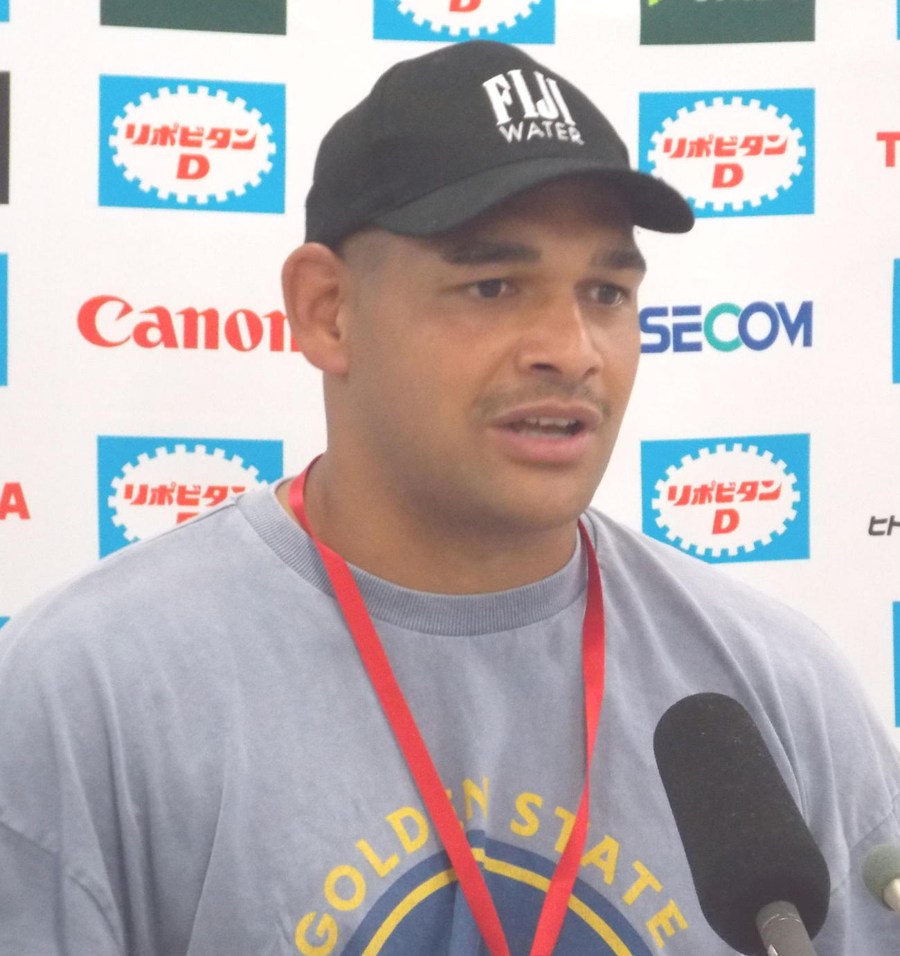 日本代表戦の前日練習を終えて思いを語るフィジーのフッカー、サムエル・マタベシ（撮影・松本航）
