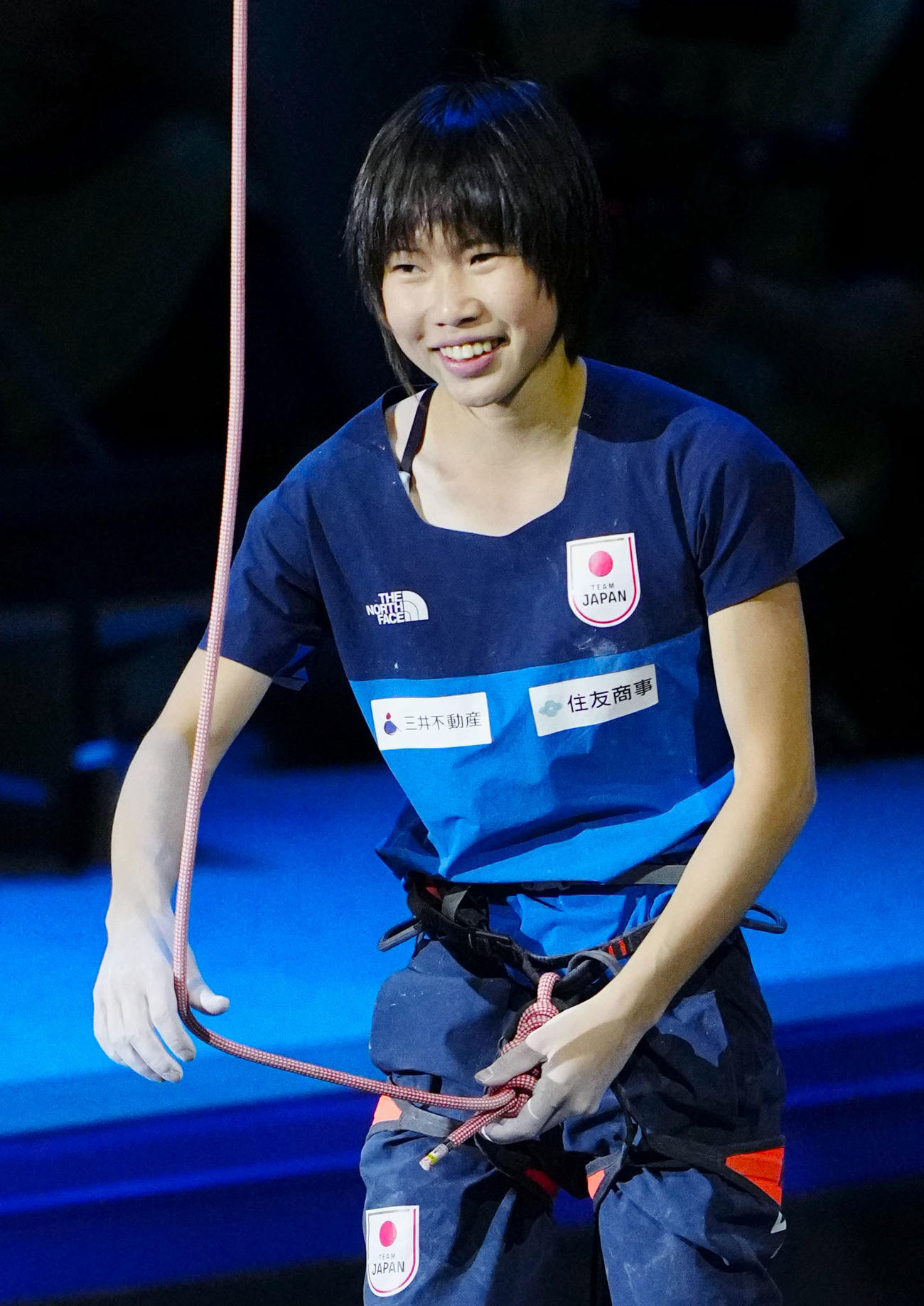 女子複合決勝の課題を終え、笑顔の森秋彩（共同）