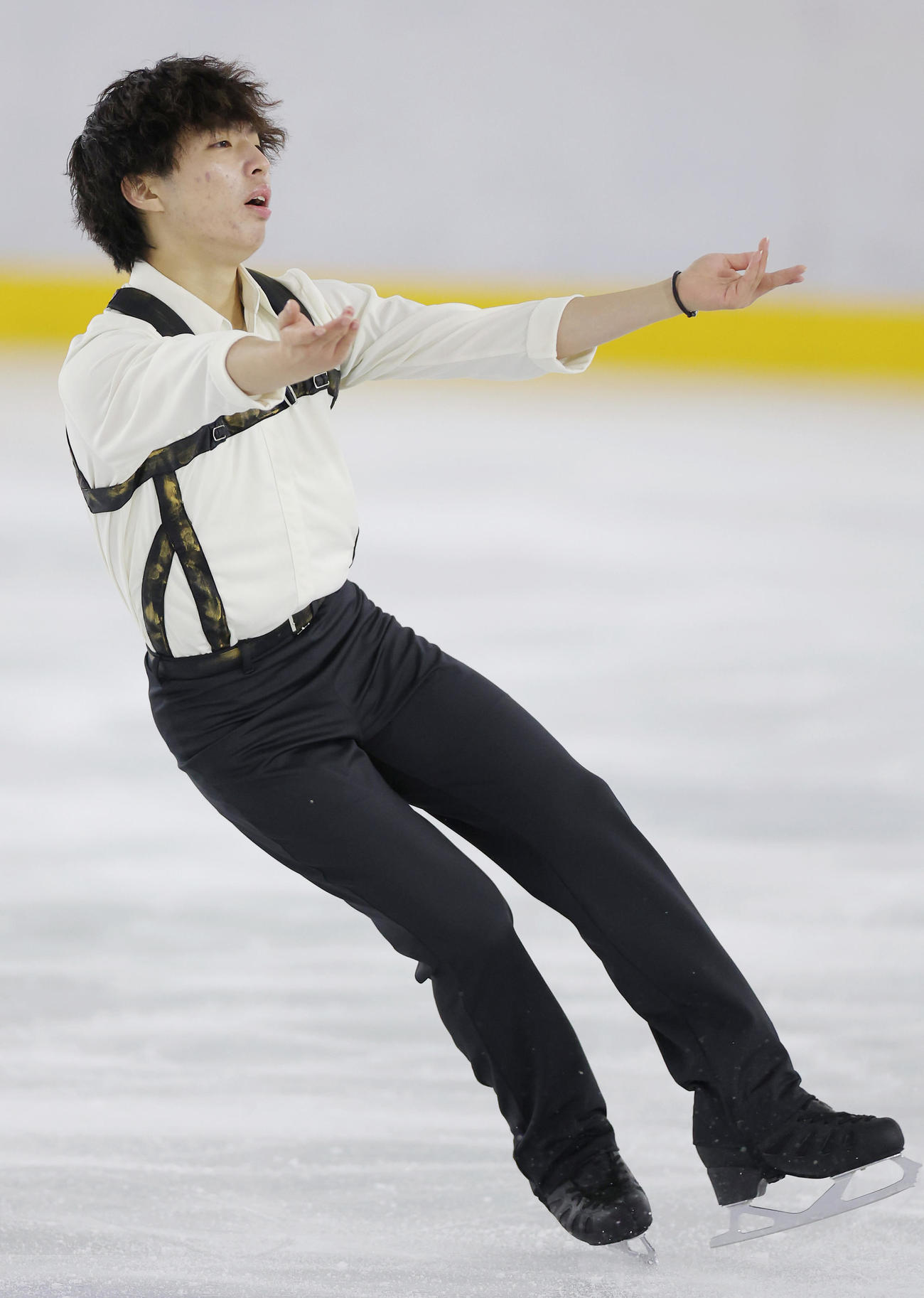 選手権男子フリー　男子フリーで演技する三浦（撮影・前田充）