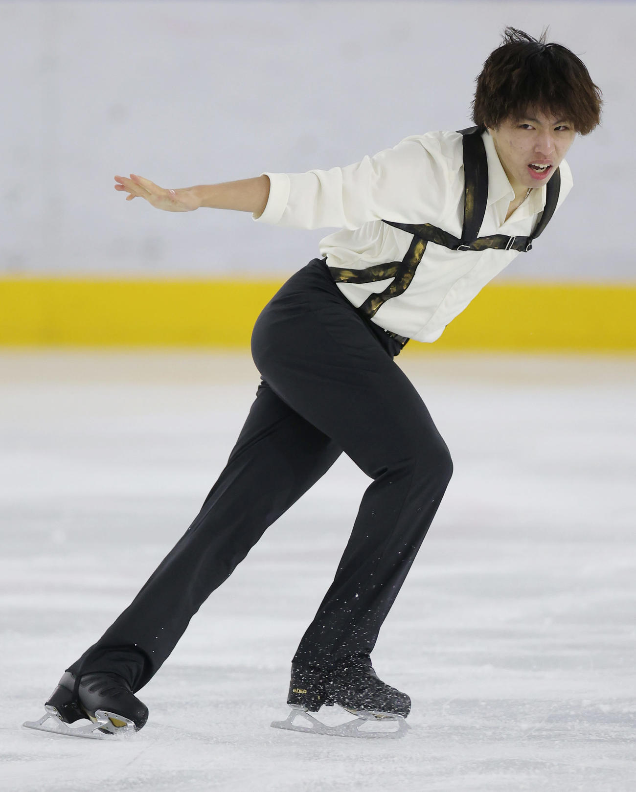選手権男子フリー　男子フリーで演技する三浦（撮影・前田充）