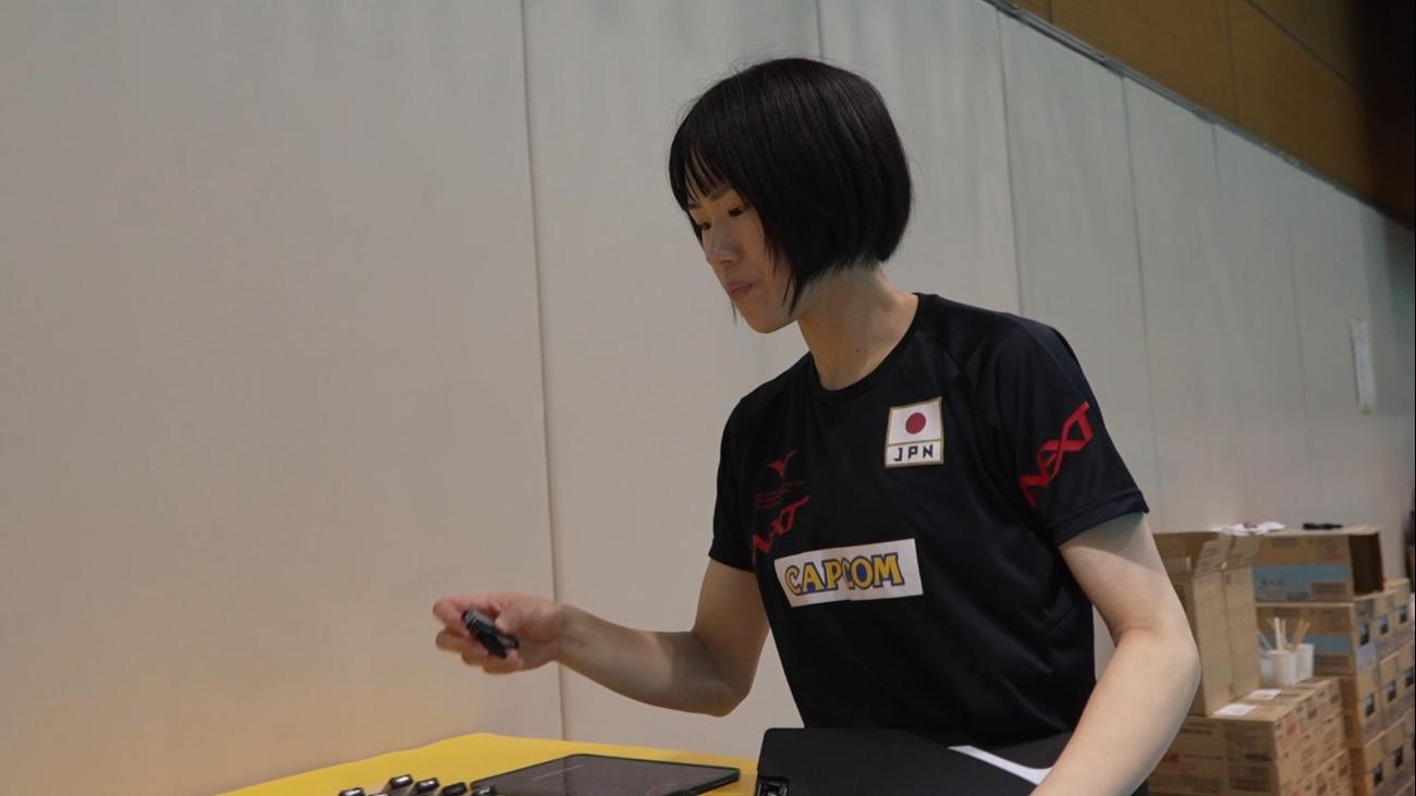 センサーを戻す林(C)JVA