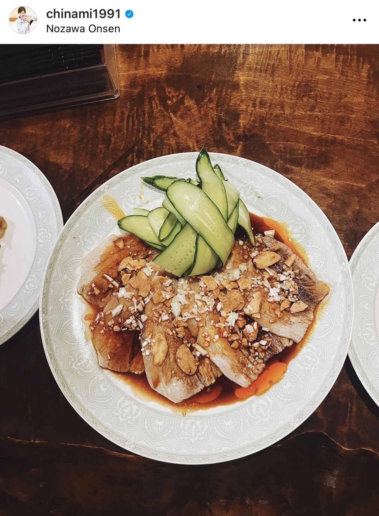 雲白肉とスライスきゅうり（ロコ・ソラーレ吉田知那美のインスタグラムから）
