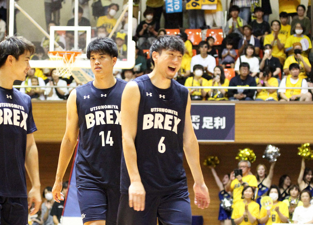 宇都宮比江島慎（右）（2023年9月10日撮影）